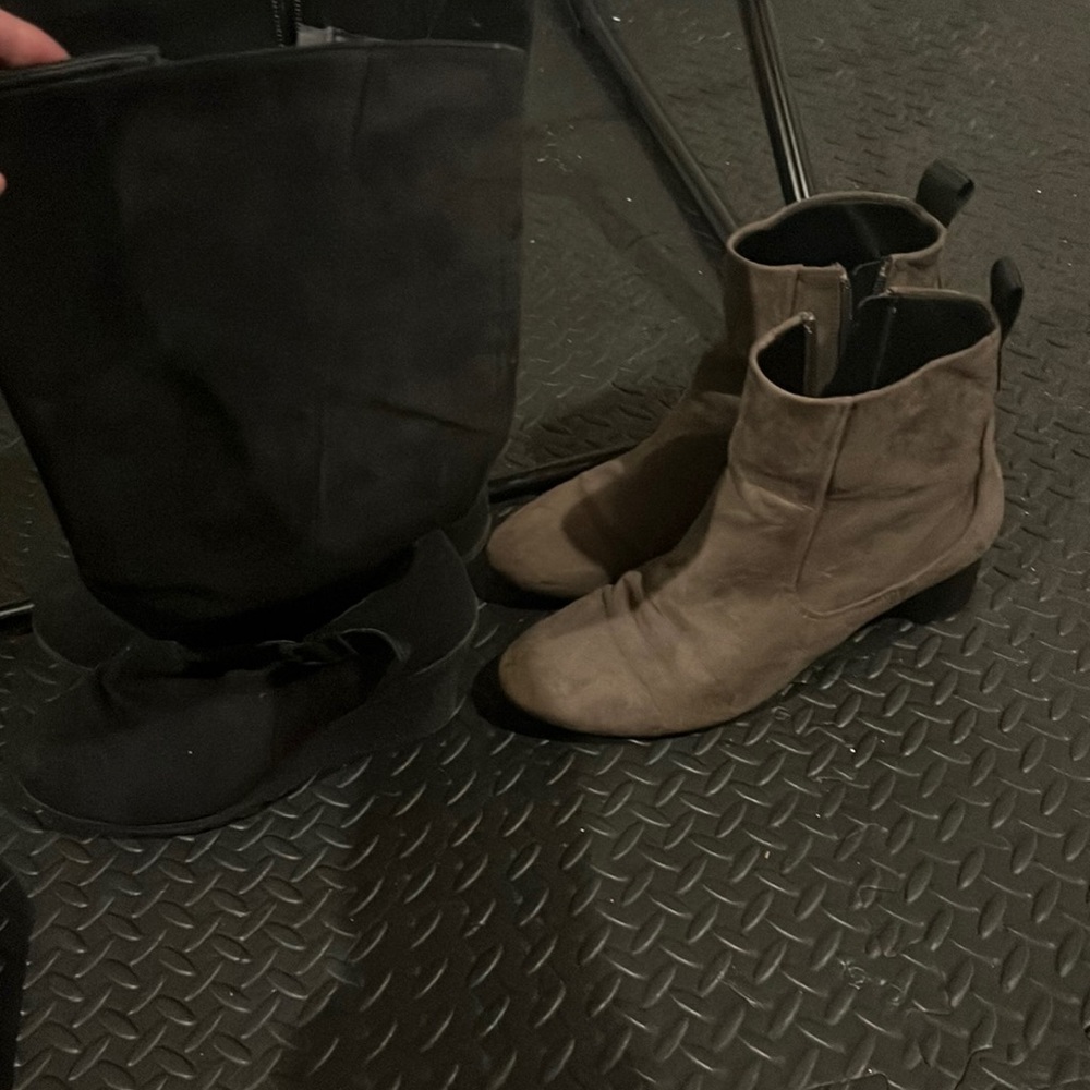 Boots (2)